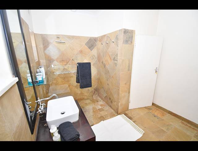 3 BEDROOM HOUSE FOR SALE IN CRAIGHALL PARK